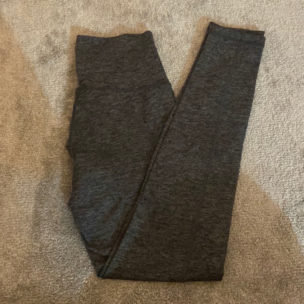 offline by aerie grey/black printed leggings